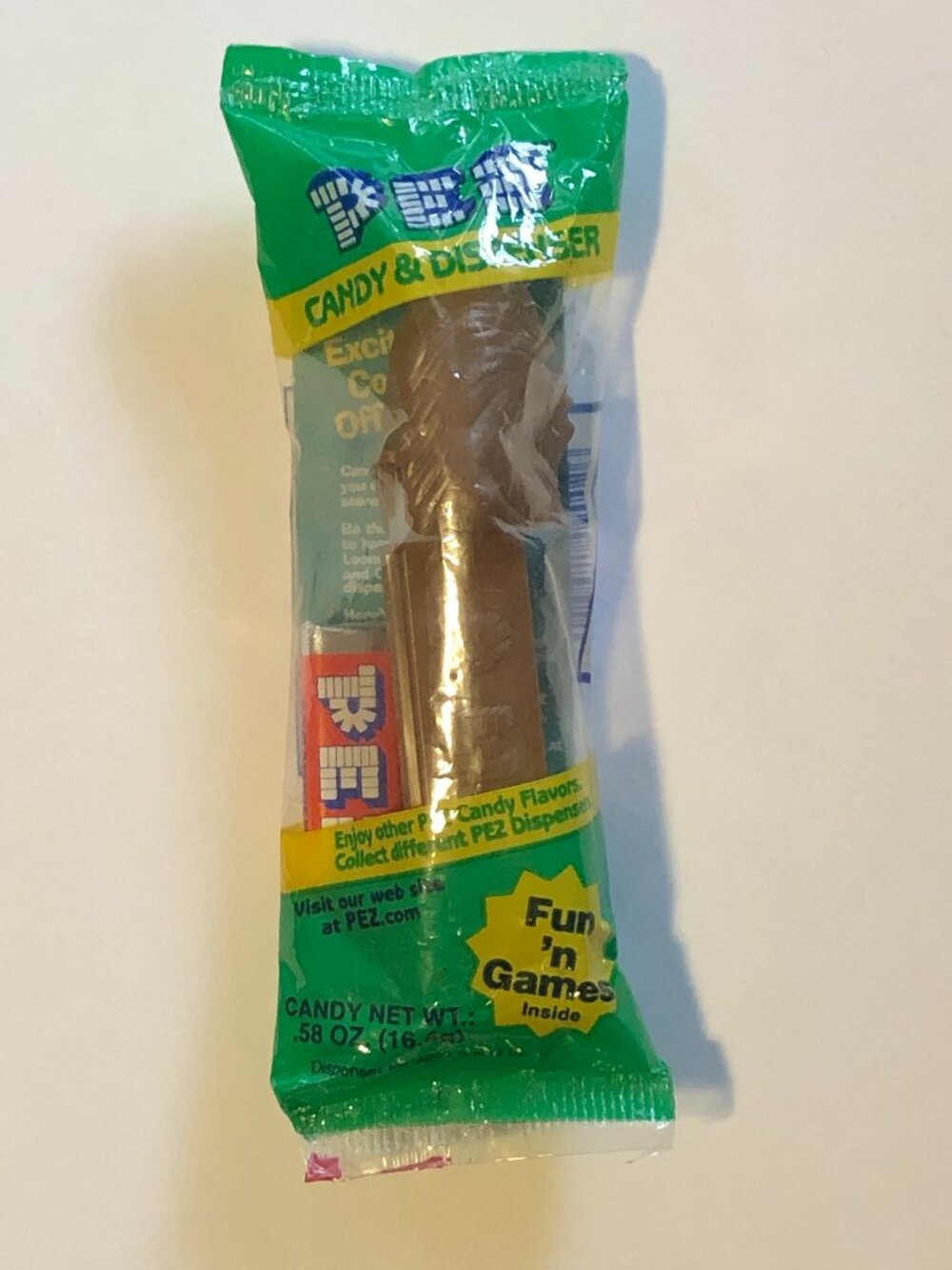 Star Wars PEZ Candy Dispenser Chewbacca Wookie Collectible 1997 - NEW IN PACKAGE